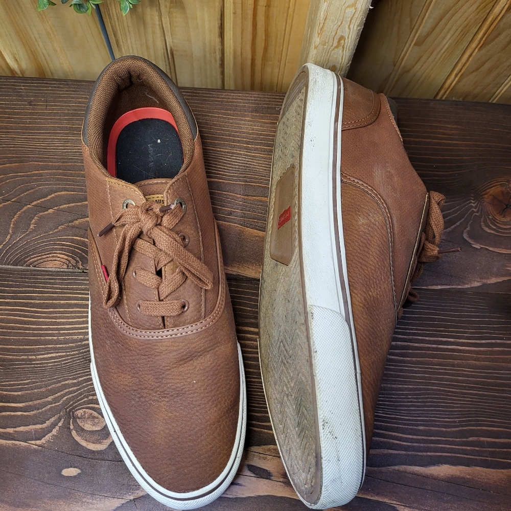 Levi's Men's Ethan Perforated Sneakers Size 13 Gem